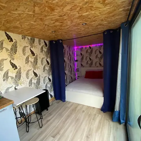 Le Container Apartment Floirac  Exterior photo